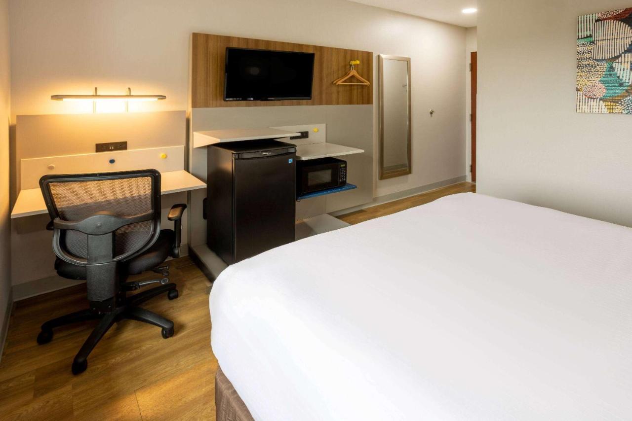 Microtel Inn And Suites - Salisbury Eksteriør bilde