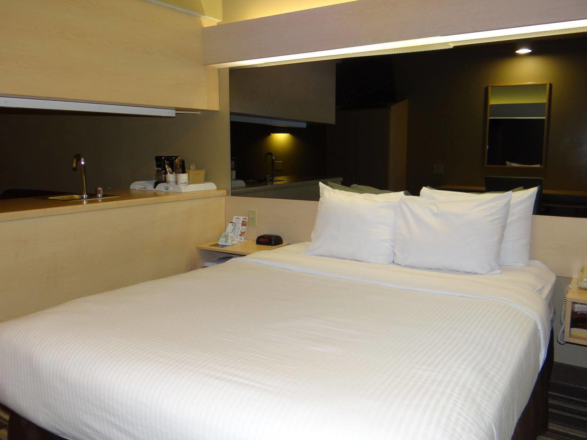 Microtel Inn And Suites - Salisbury Eksteriør bilde